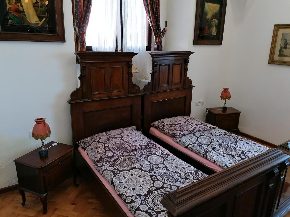 Gothic House Apartments Kremnica Bagian luar foto