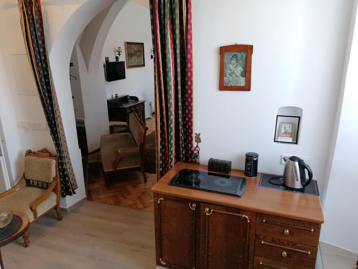 Gothic House Apartments Kremnica Bagian luar foto